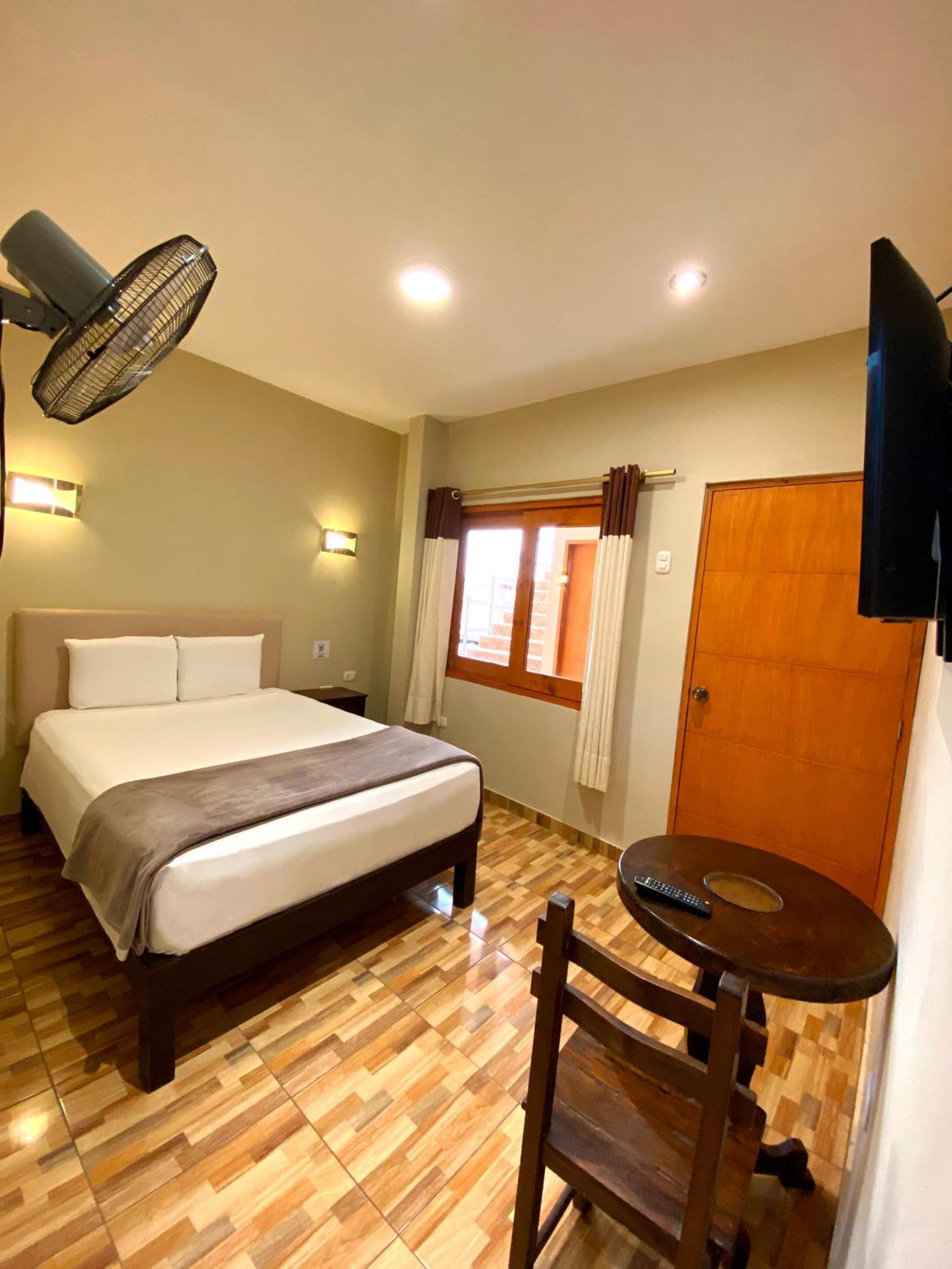 Hotel Resort Thiago Chincha Alta Esterno foto
