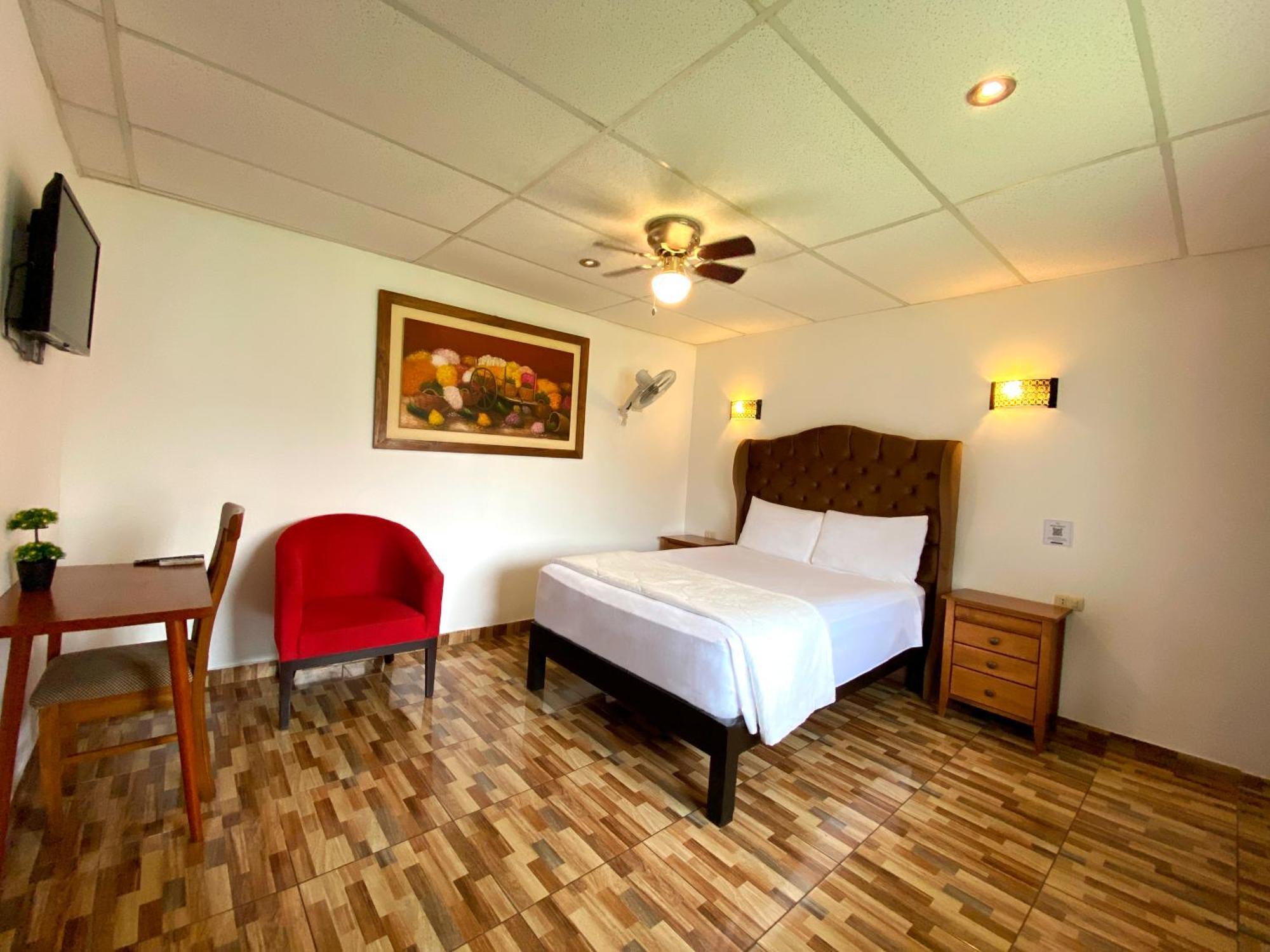 Hotel Resort Thiago Chincha Alta Esterno foto